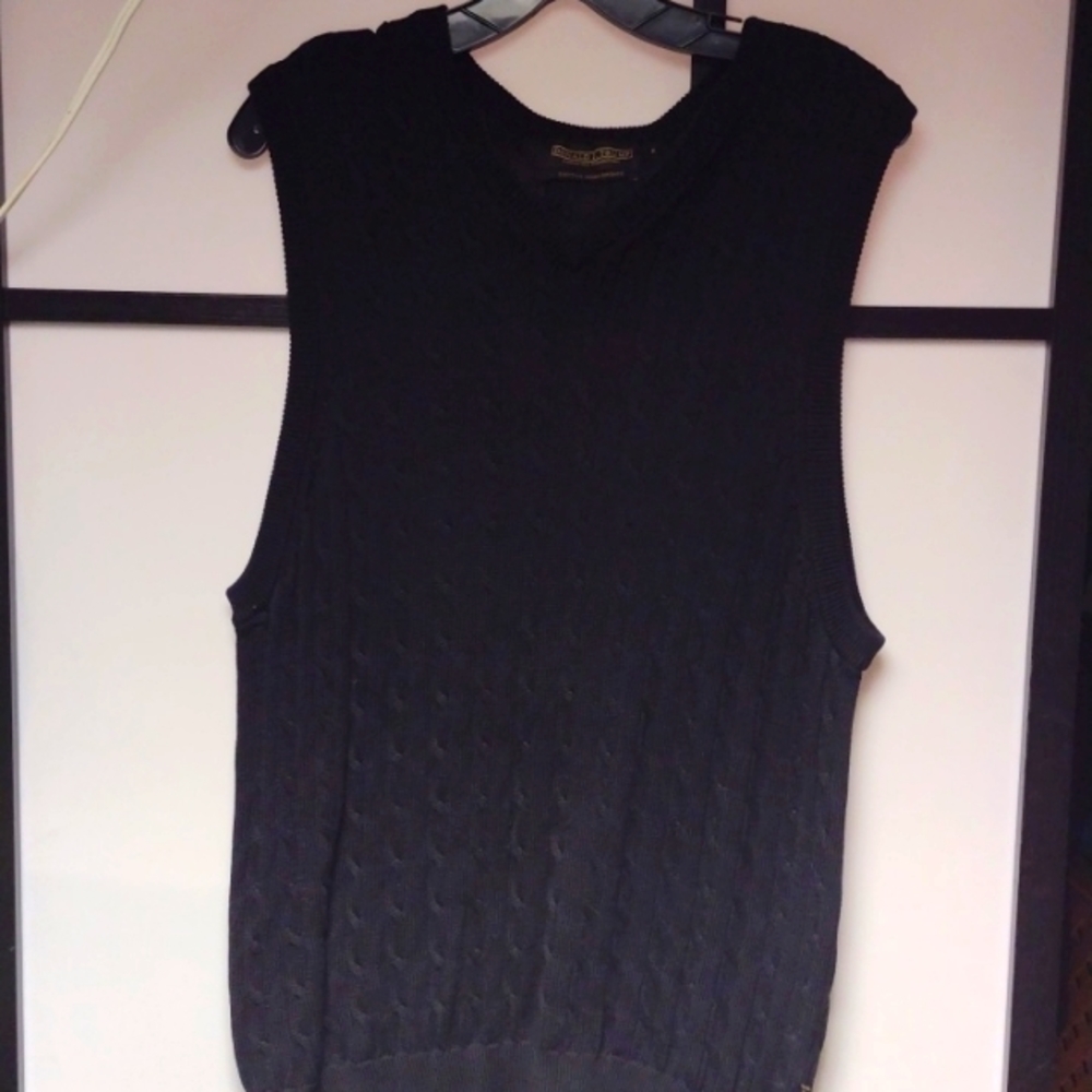 Set of 2 Black knit sweater vests, men's sz S and L, both fit like Med/Lg